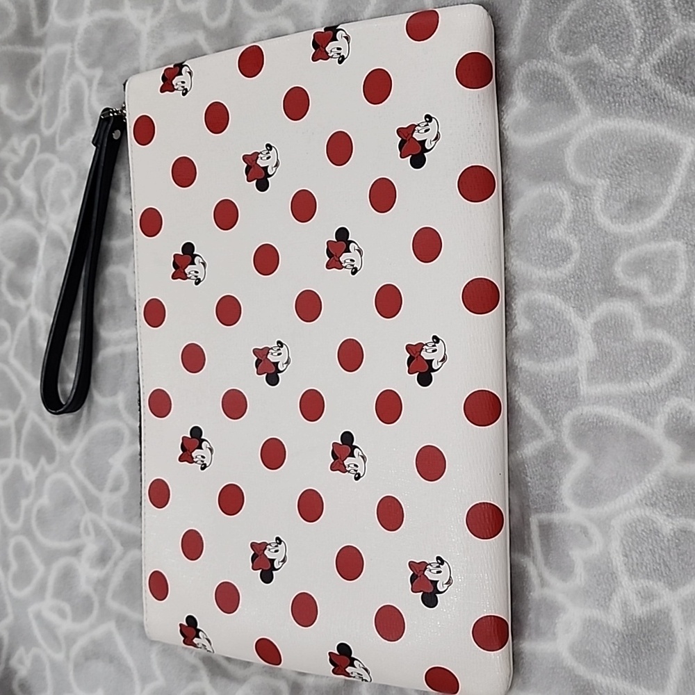 kate spade White & Red Minnie Mouse Polka Dot Wristlet Clutch - Picture 4 of 16